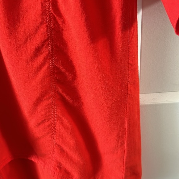 Chill 100% Viscose Blouse - Picture 11 of 13